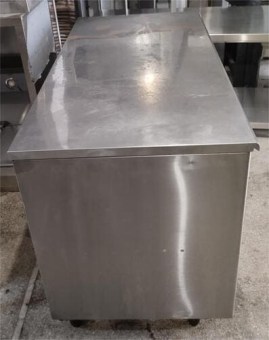 Ερμάριο Ανοξείδωτο 144x70x86Cm Με 2 Συρόμενες Πόρτες Μεταχειρισμένη